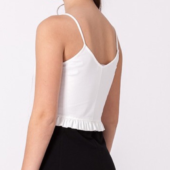 ❗️Two Left ❗️NWT White Crop Cami Tank - Picture 2 of 5
